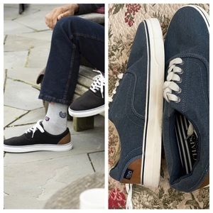 Gently used Chaps Men's Chace Canvas Lace-up Sneaker